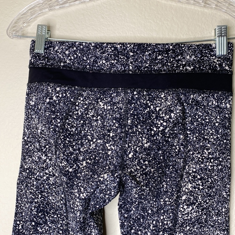 Lululemon leggings black mesh spots Sz 4 pockets - Picture 4 of 7